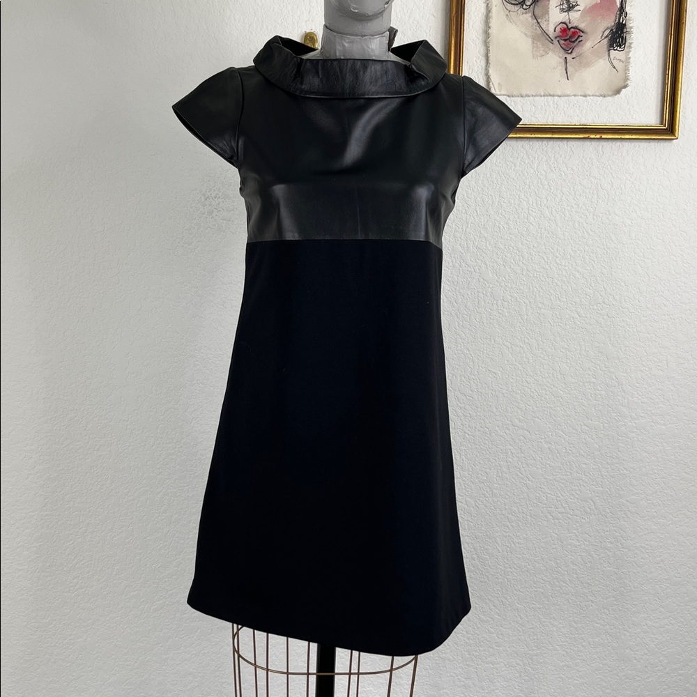 Alice + Olivia Leather Collar Shift Mini Dress Mixed Media A Line - Picture 1 of 9